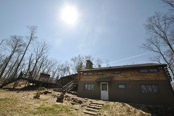 The Lodge At Red Rock Stroudsburg Exterior photo